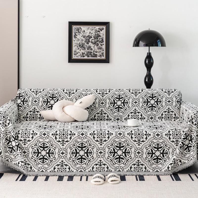 European Luxury Chenille Sofa Cover Tassels Towel Blanket Anti Scratch Soft One Piece Couch Armchair Furniture Protector
