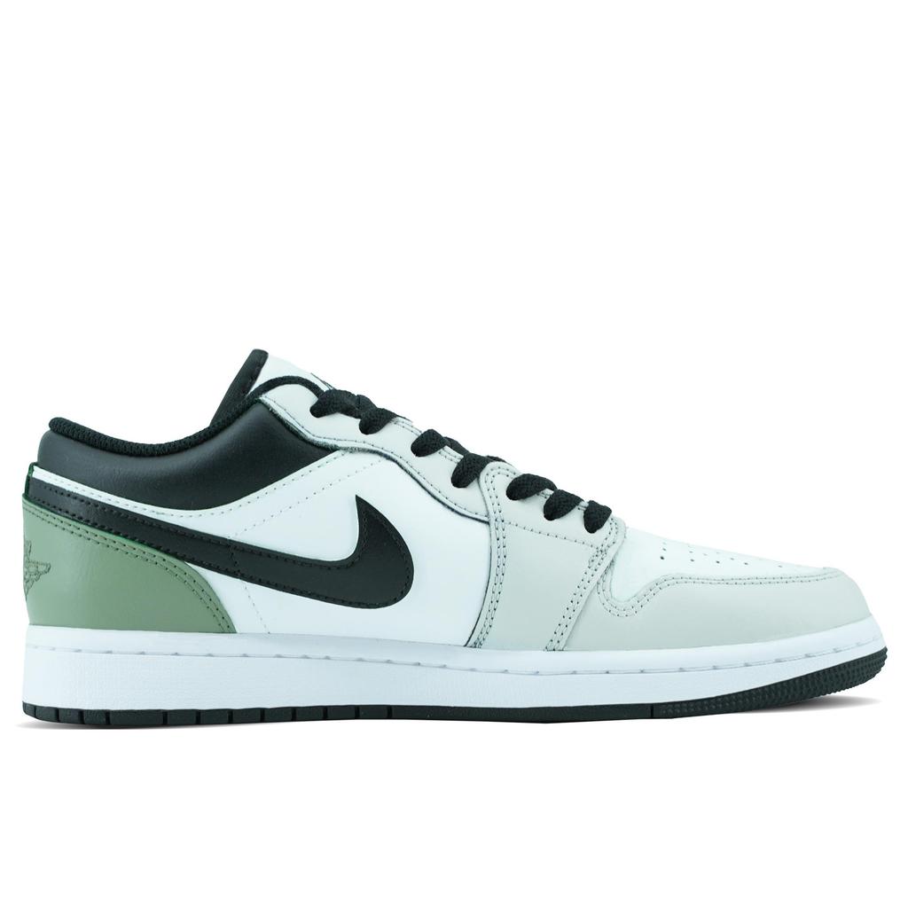Jordan Air Jordan 1 Slip Resistant Abrasion Resistant Low Top Vintage Basketball Shoes Men's Green 553558-132(Team97-)