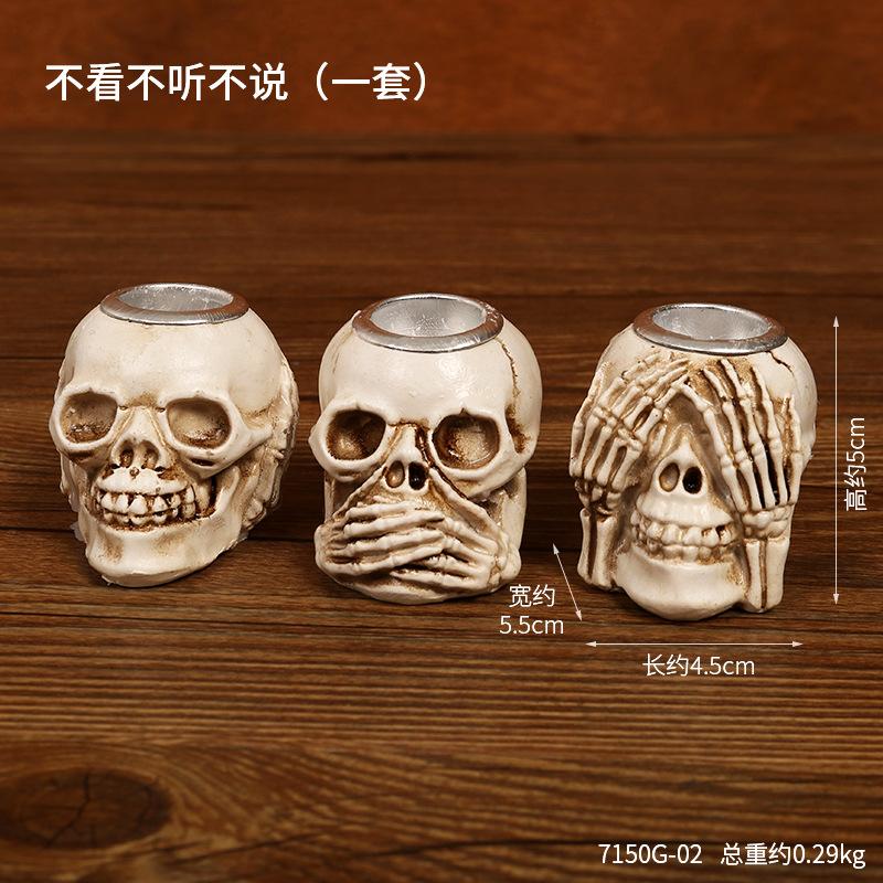 

Halloween Skull Candlestick Creative Ghost Hand Ornament Ghost Festival Arrangement Props Horror Atmosphere Skull Candlestick