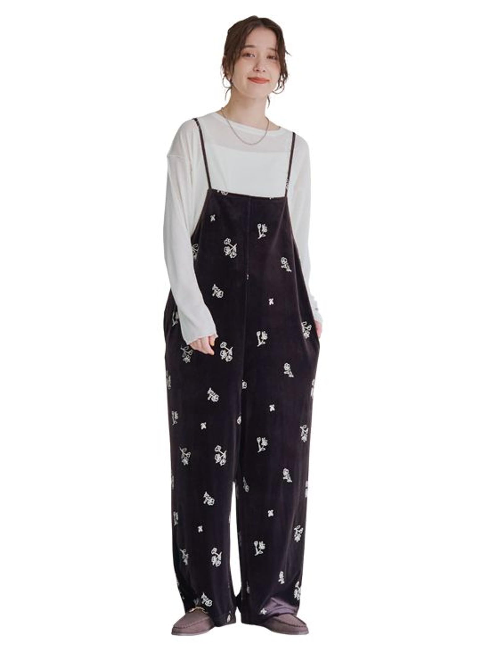 

Вельветовый комбинезон с вышивкой цветов Cohen 76756000003 2500 MD.BROWN(25) СВОБОДНО