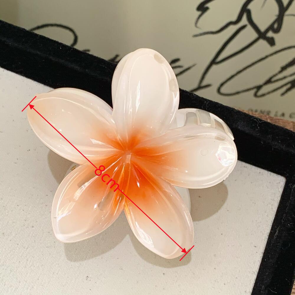 Clips Colorat Frangipani Gradient pentru Femei - Accesoriu de Păr cu Floare în Culori Bomboană