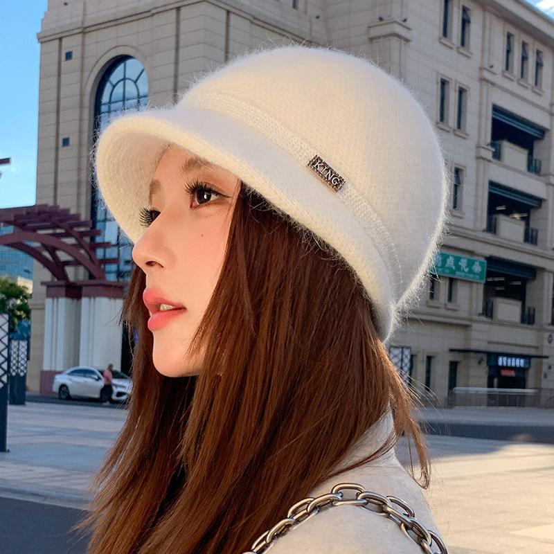 Autumn and Winter Mother Hat Women's Warm Duck Tongue Wool Hat Fashion Casual Cold Ear Hat