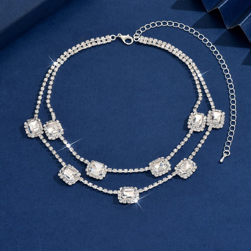 Temperamento Esmeralda Camadas Duplas Design Empilhado Senso Nicho Personalidade Colar Corrente Clavícula Colar Feminino