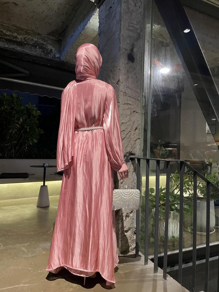 Vestido de Noite Muçulmano Transfronteiriço Feminino com Fio Fluido