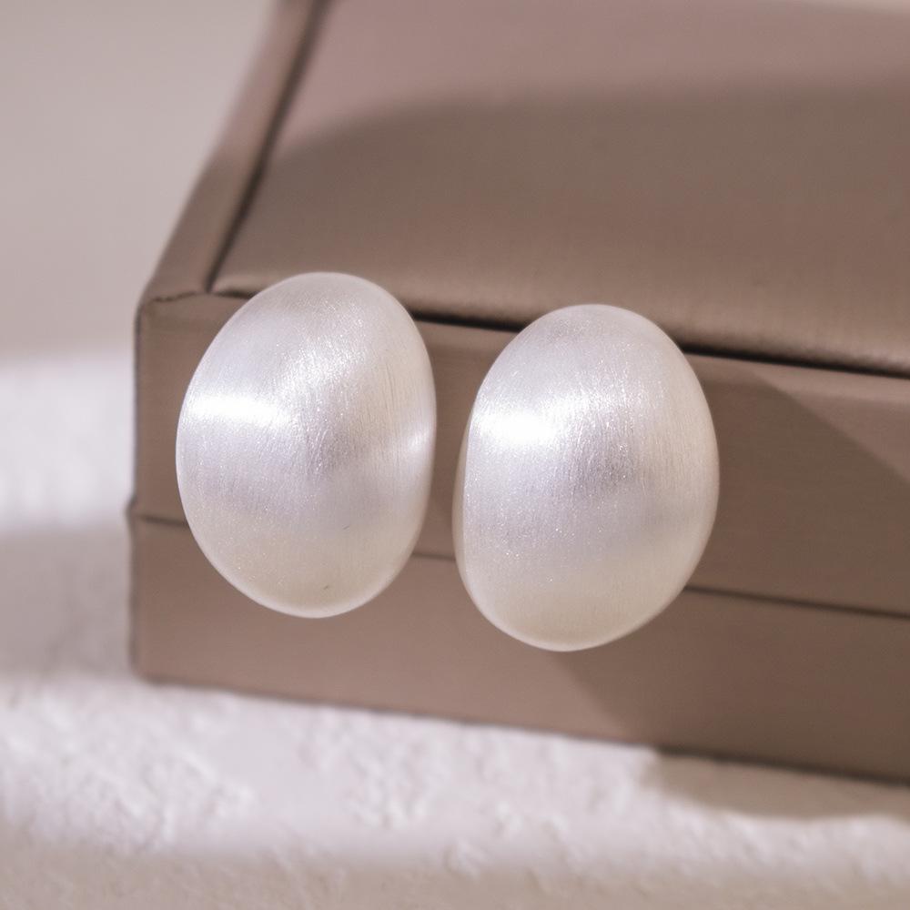 

European & American Geometric Sterling Silver Oval Stud Earrings - Simple, Luxurious Design