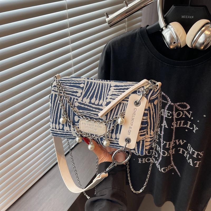 College students class big bag women's new fashion commuter shoulder bag summer large capacity striped pillow bag