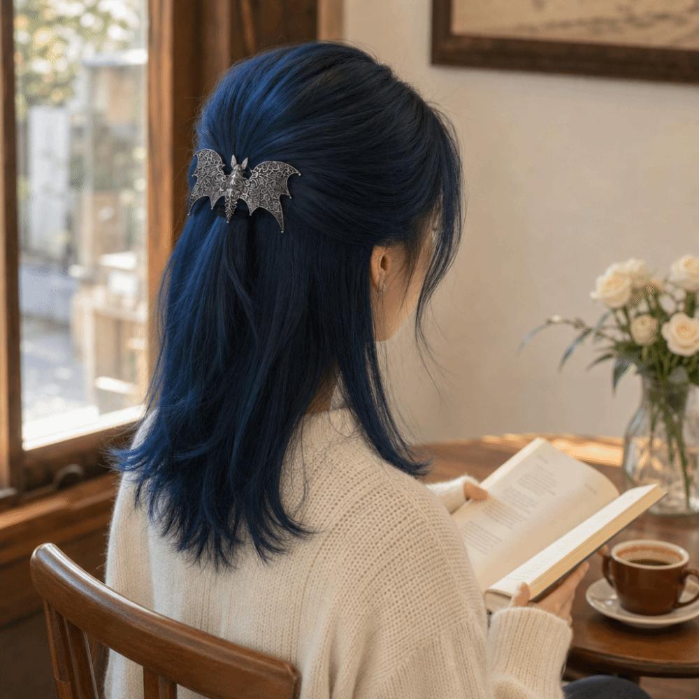 Hollow Pattern Bat Spring Clip Gothic Style Hairpin Fashion Halloween Hair Clip Mother's Day