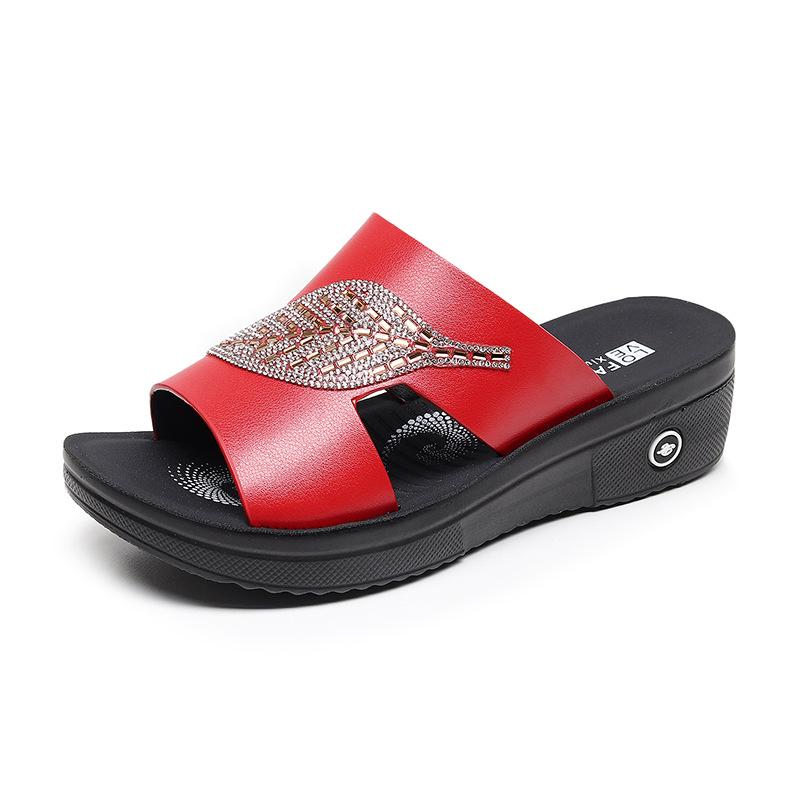 2025 Women's Wedge Sandals: High-End, Non-Slip Soft Sole for Middle-Aged & Elderly