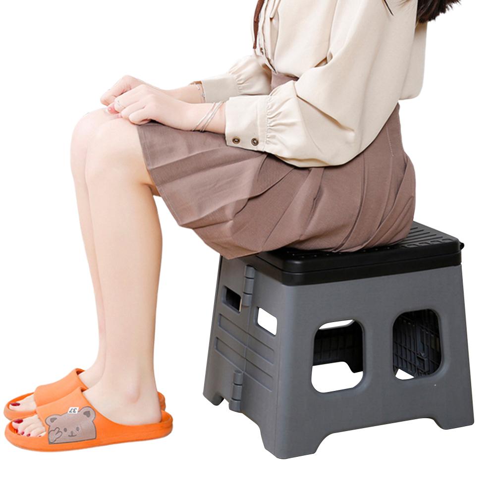 Portable Camping Toilet with Lid Portable Folding Toilet Multifunctional Folding Truck Toilet for Camping Travel