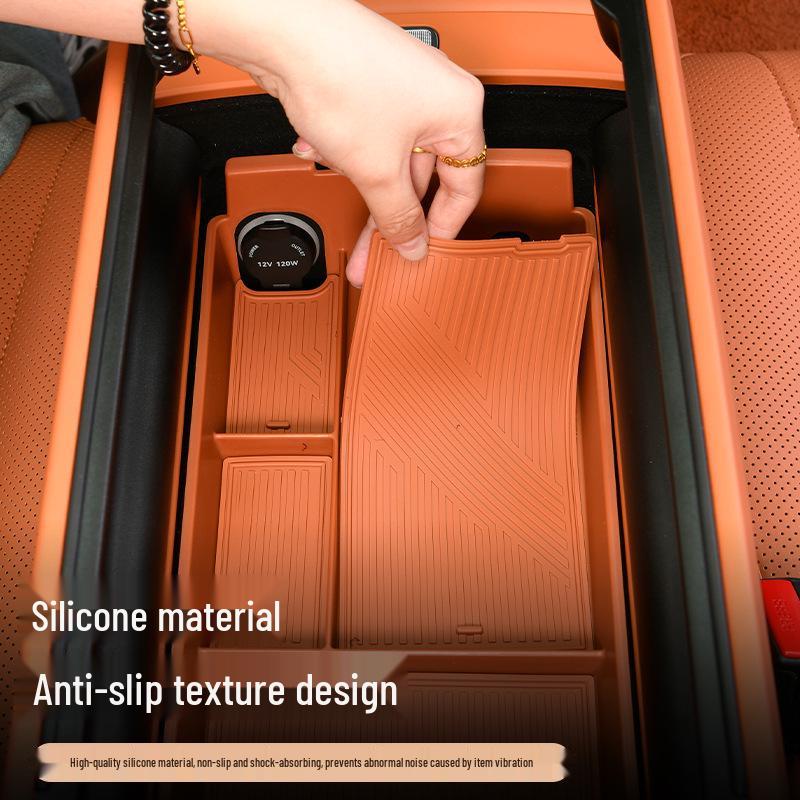 Upper Silicone Pad for Center Console: Ideal for item storage, armrest decor, and organizing miscellaneous items.