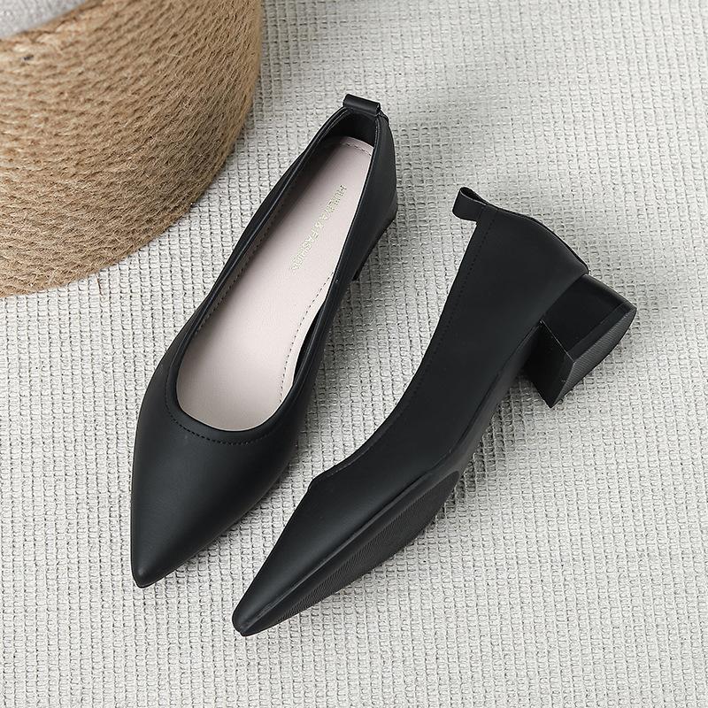 

Huiliya s new thick-heeled single shoes women s middle heel pointed head soft-soled fairy wind night wind gentle shoes women s shoes Y373 35 чёрный
