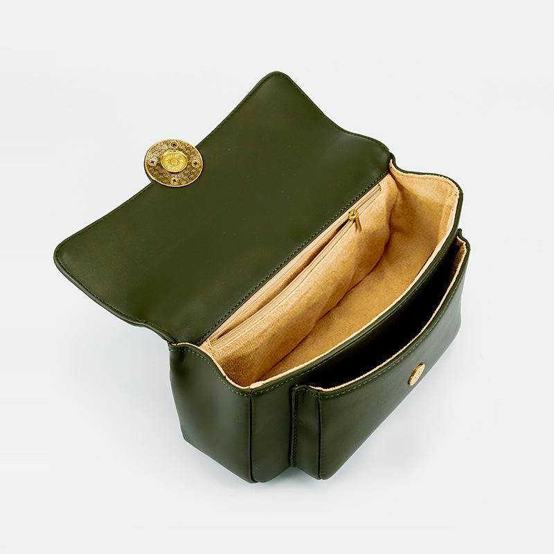 2022 Fall/Winter New Model Guardian Niche Handbag with Chain for Women, Multi-layered, High-end, Versatile Shoulder and Underarm Bag