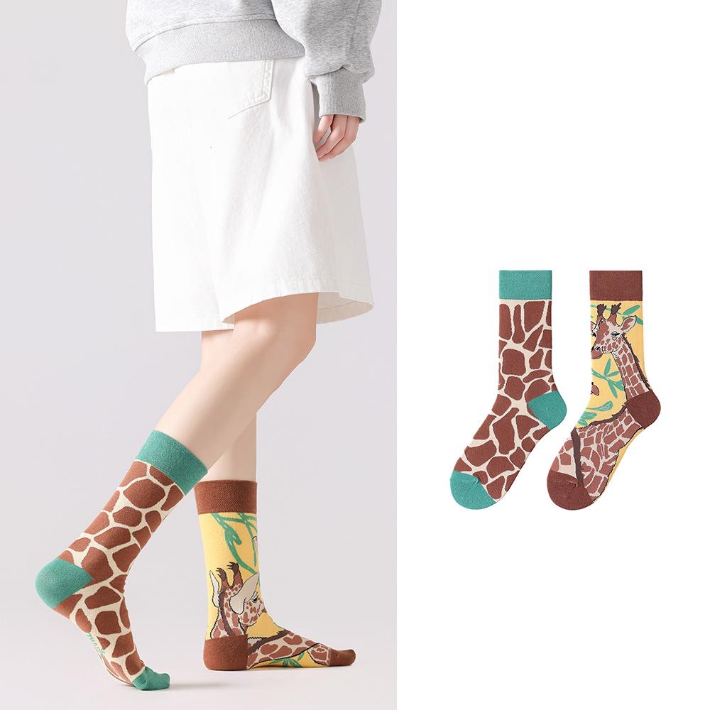 Unisex Trendy Cotton Mid-Calf Socks for Autumn/Winter - Sporty & Casual