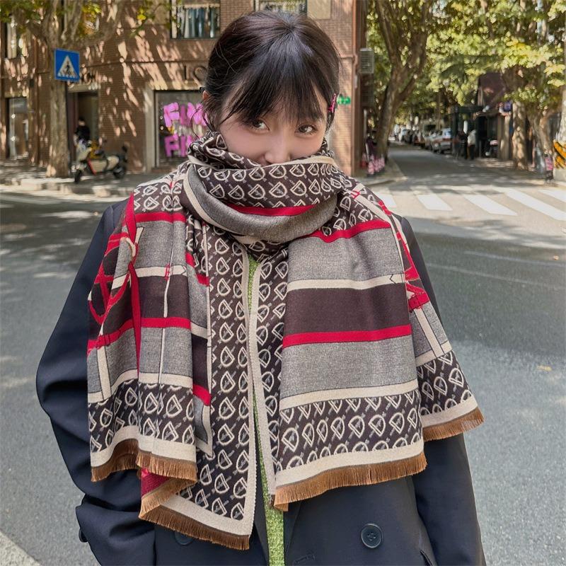 Scarf Women's Winter Imitation Cashmere Scarf Letter Chain Shawl New Thickened Warm Scarf
