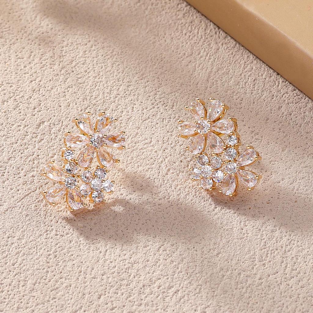 European and American Elegant Flower Zircon Wedding Earrings