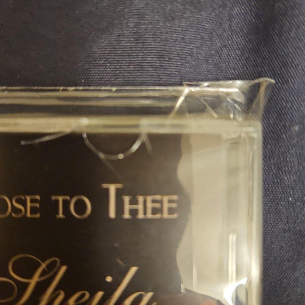 [USED] Sheila Dobbs. Close to Thee
