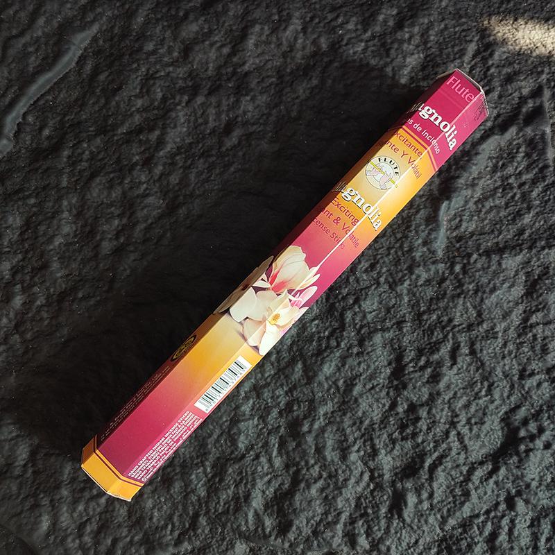 

Y 20 палочек благовония сандаловое дерево индийское лаванда роза жасмин йога домашнее спальный туалет тибетская линия благовония ароматерапия Magnolia