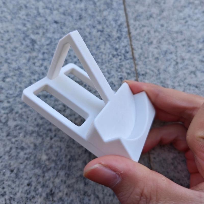 Plastic Mouse Holder Stand With Simple and Durability Designing For Electronics Enthusiasts And Gamers