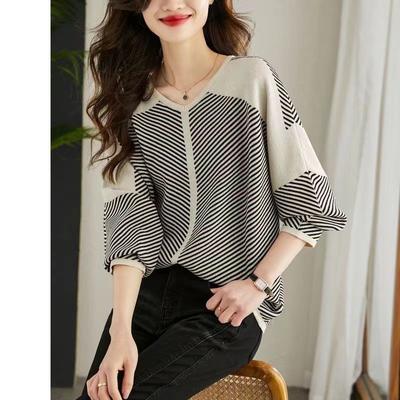 Damski T-shirt w paski Moda Koreańska Długi Rękaw Lampion Jesień Dekolt V Patchwork Bluzka Casualowa Luźna Koszulka Top