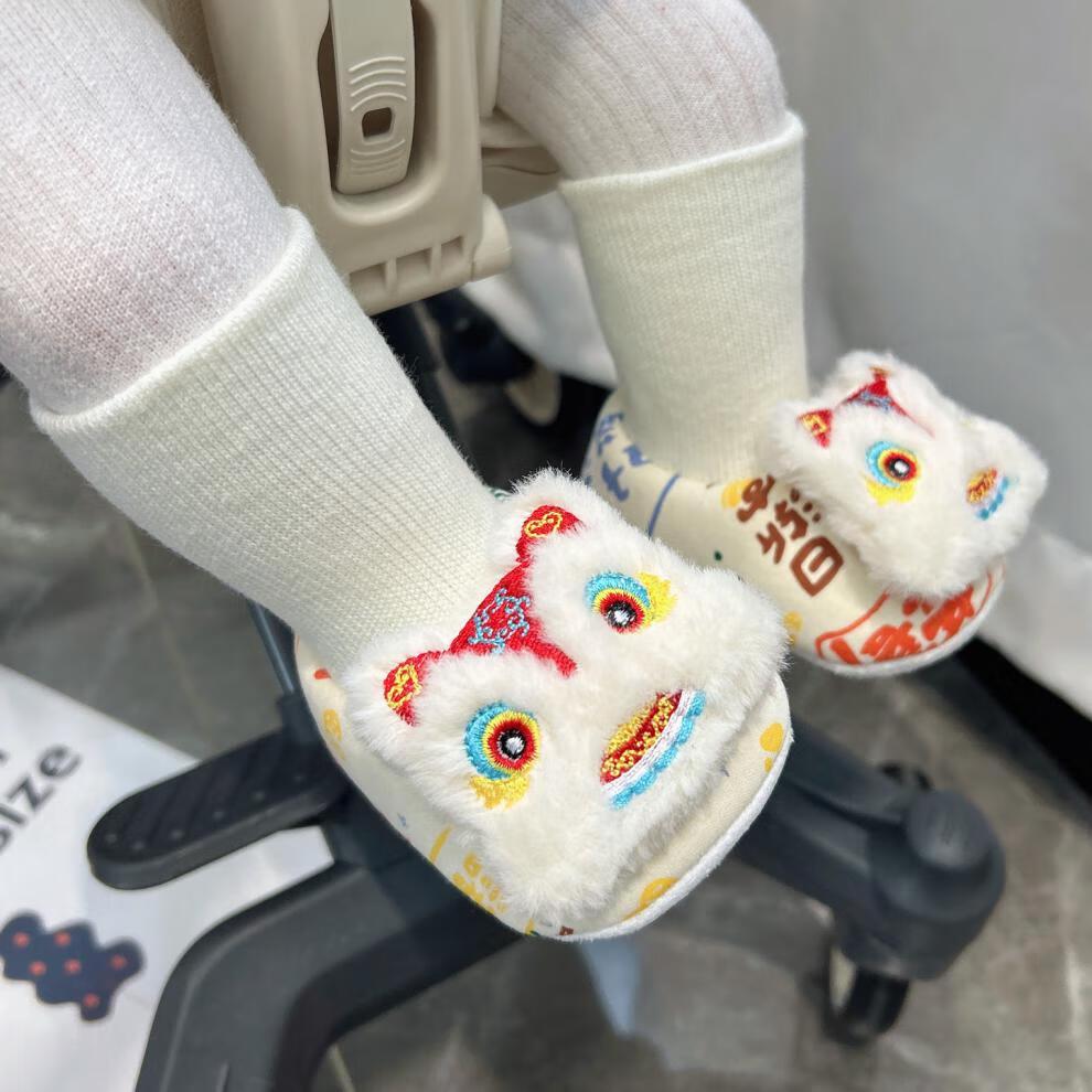 

Red Tiger Head Velvet Baby Shoes: Autumn & Winter, 0-3 Months, 0-1 Year Old. L Inner Length 12.5cm for 10-15 months