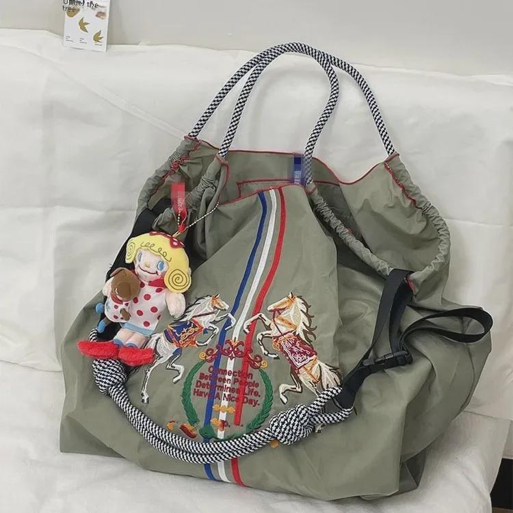 "2023 Eco-Friendly Embroidered Women's Bags: Crossbody, Shoulder, and Shopping Styles"