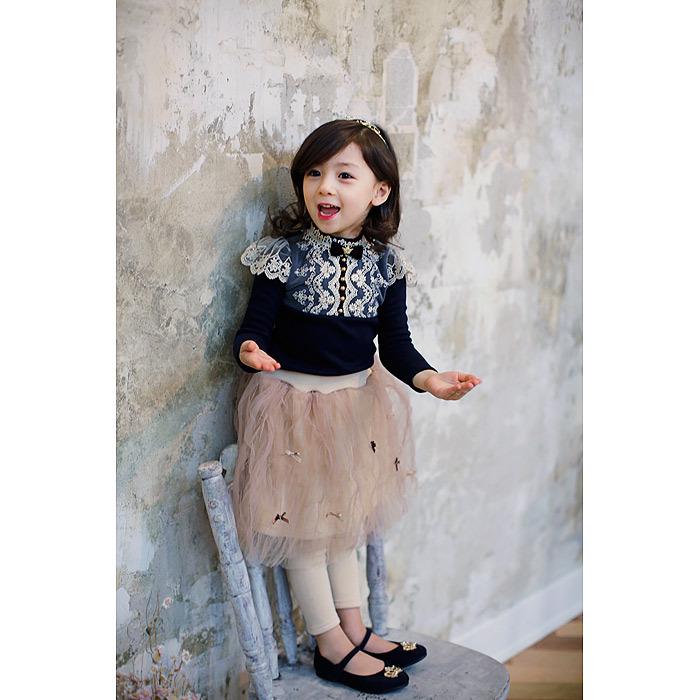 Girls' Thickened Lace Beaded Warm Fleece-lined Winter T-shirt