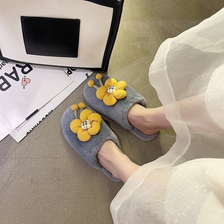 Cute Flower Fluffy Slippers 2025 Autumn and Winter New Home Dormitory Flat Bottom Non-slip Bag Head Cotton Slippers Women