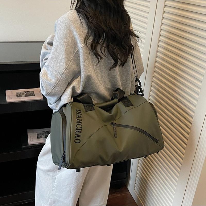 Spring New Short Distance Travel Bags Dry-wet Separation Large Capacity Unisex Sports Fitness Bag Simple Solid Color Breathable Portable Duffel Bags