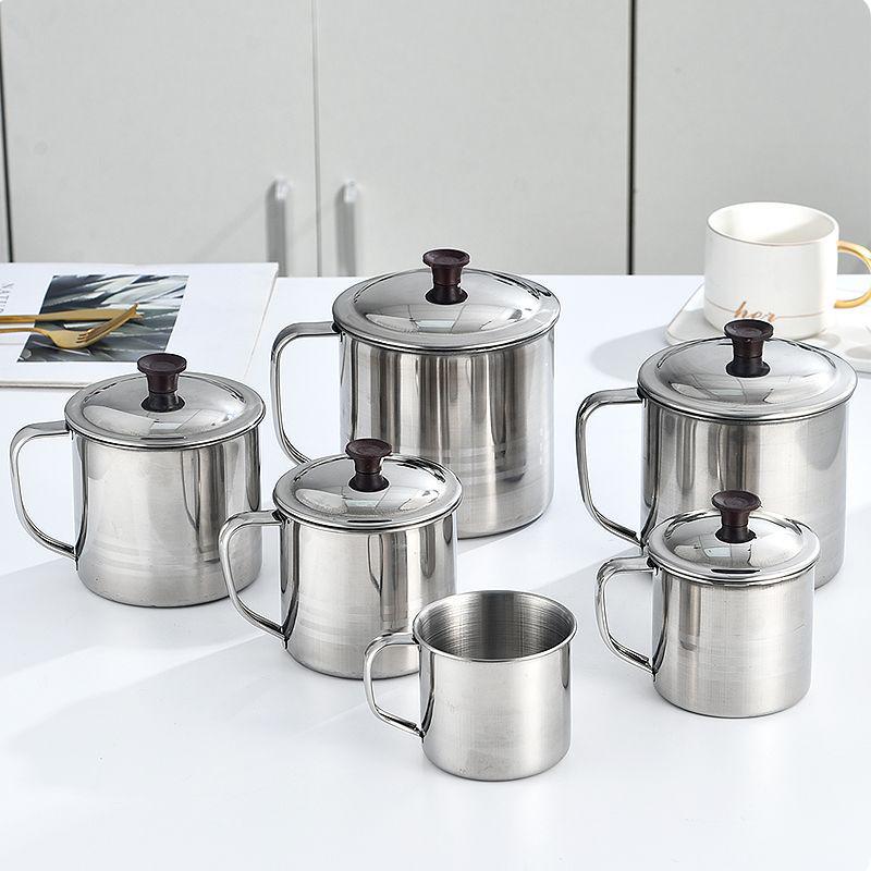 Large Capacity Stainless Steel Mug with Lid - Durable, Drop-Proof, Ideal for Kindergarten & Construction Site, Perfect for Cold Water & Tea.