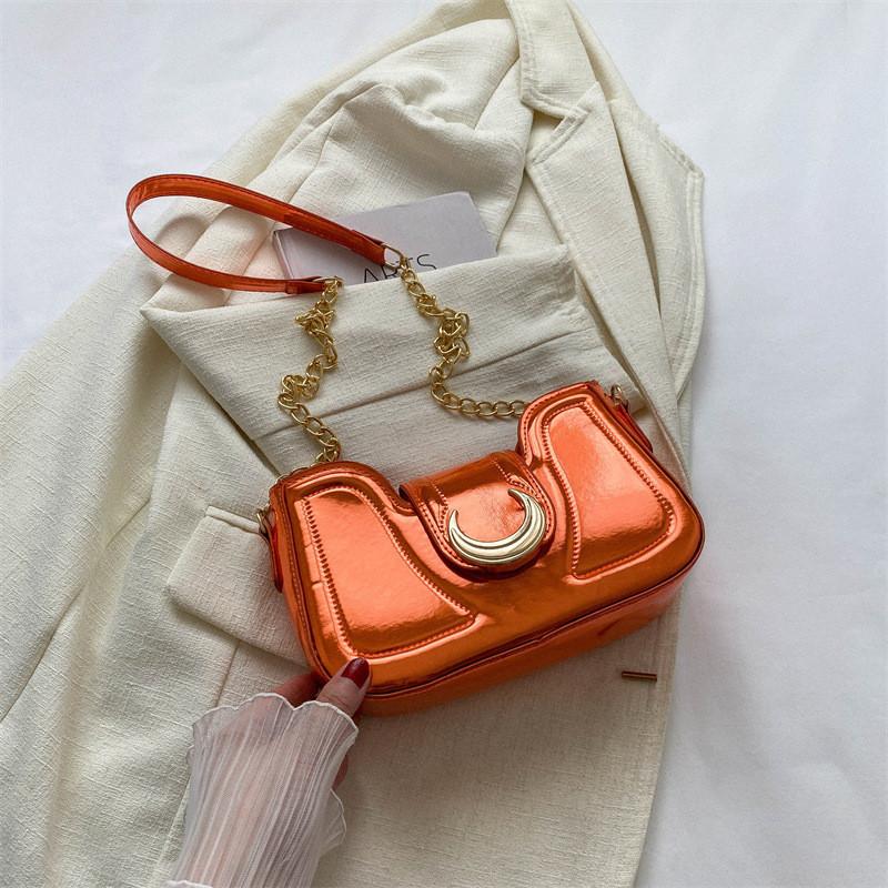 Trendy Street Style Crossbody Bag Simple Commuter Single Shoulder Bag 2023 Summer New Small Niche Bag оранжевый