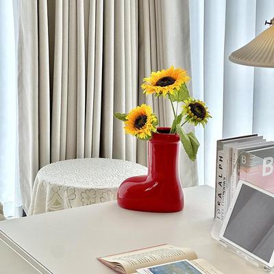 Ornament Modern pentru Masa de Dining de Crăciun: Vază pantof roșu