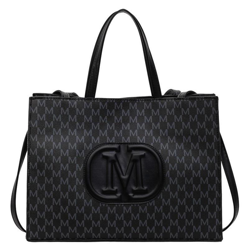 Tote bag women s  summer new highend fashion printing portable shoulder messenger women s bag чёрный