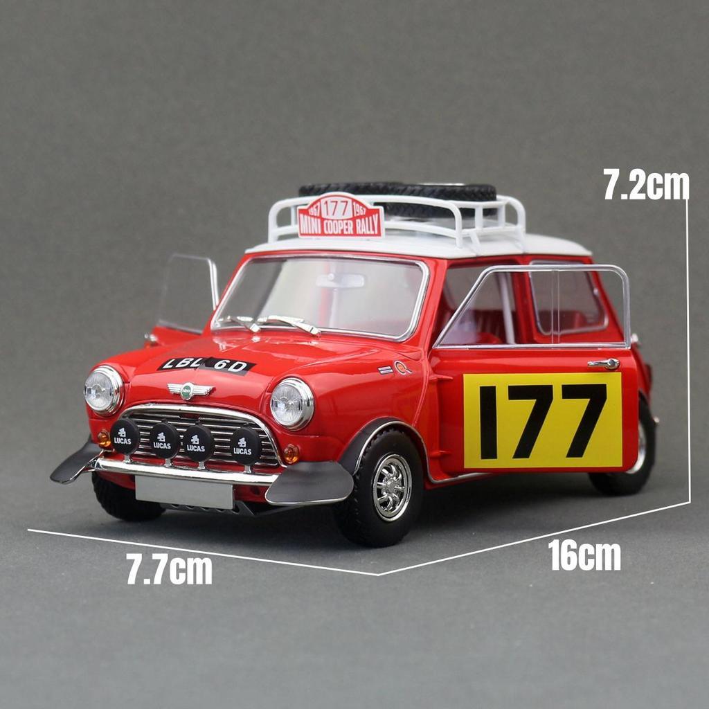1/18 Mini Cooper Rallye 1967 Monte Carlo Rennen Diecast Legierung Spielzeugauto Fahrzeugmodell Freilauf Räder Sammlung Geschenk für Kinder Jungen