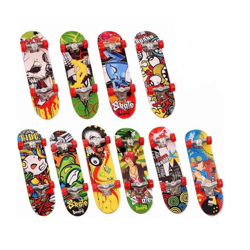 Unique 10cm Mini Doll With Customizable Wooden Skateboard Fun Toy Accessories For Fashionable Dolls