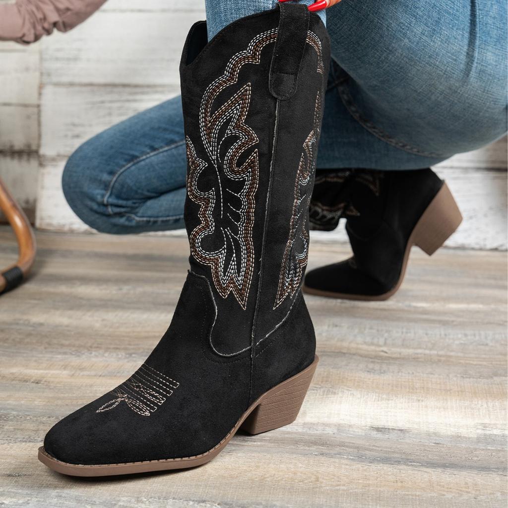 2025 European and American Fashion Autumn and Winter New Spot Medium Heel Women's Leather Boots Foreign Trade Round Head Large Size Embroidered Weste