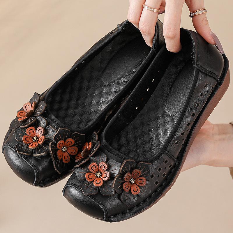 Fashion New Exquisite Cow Leather Wedged Flats Women Handmade Cutout Flower Moccasins Woman Antique Slip On Shoes Ladies Elegant Flats
