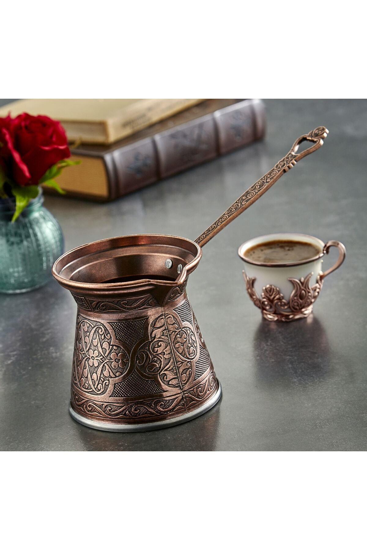 

Patterned Cast Iron Coffee Pot 4-Person- Compatible with Magnetic Cookers помаранчевий