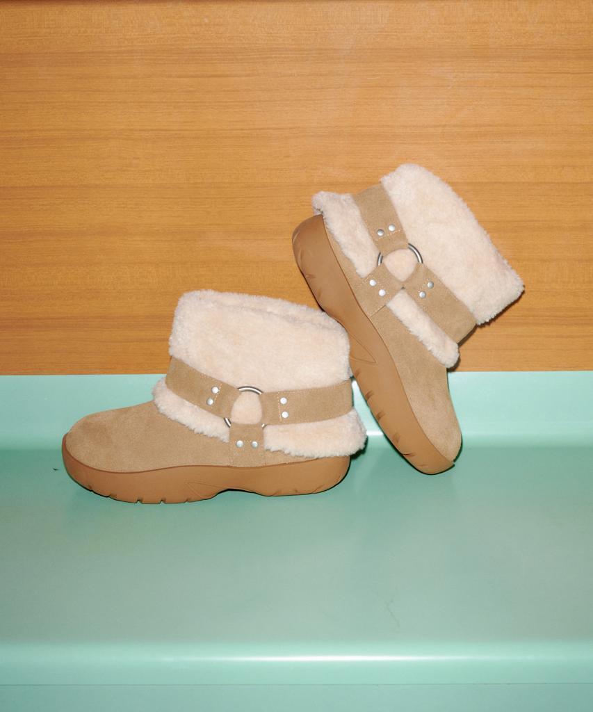 Khiho Buckmore Fur Boots Beige