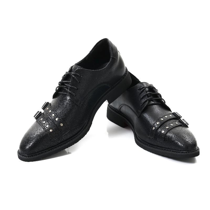 Fashion Retro Black Narrow Band Design Low Heel Pumps Women Fashion Metal Rivet Buckle Decorate Loafers Elegant Commuting Office Shoes