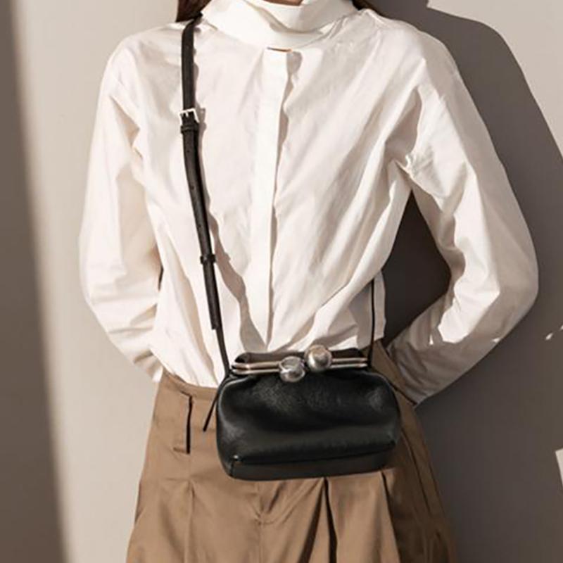 Women's Exquisite Clip Bag Luxury Genuine Leather Metal Ball Buckle Decor Bag  Retro Kiss Lock Bag Simple Shoulder Crossbody Bag