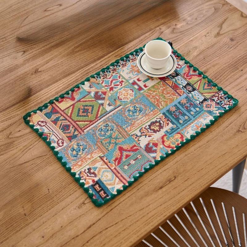 

BEPAN Fabric Placemat Floral Jacquard Embroidered Vintage Royal Style Table Decor Heat Resistant Mat Home Decor Household Goods 30X45CM