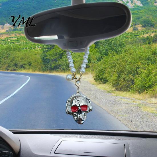 Decorative Hanging Ornament for Cars Skull Car Ornament, Gothic Faux Pearl Chain Auto Rear Personalized Alloy Pendant View Mirror Charm, Funny Vehicle