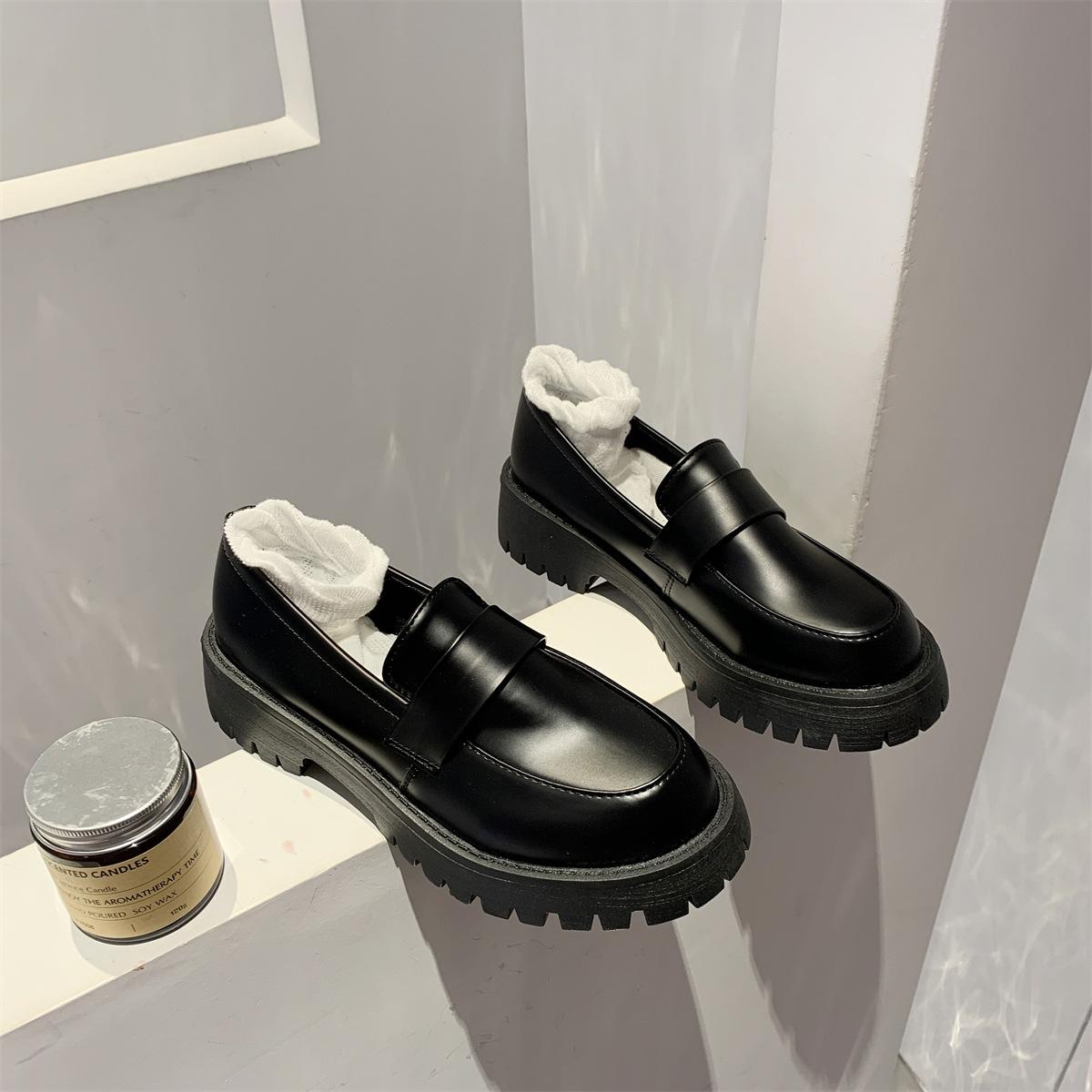 

Летние лоферы большого размера женские 2025 новые толстый каблук толстая подошва одна педаль одинарные туфли черные универсальные женские туфли 43 чёрный