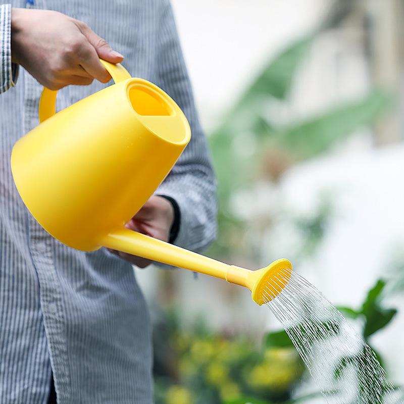 Long-Spout Watering Can and Spray - Household Gardening Tool