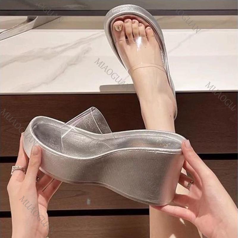 Mode Sommer Neu Dicke Sohle High Heel Hausschuhe für Damen Modische PVC Transparenter Riemen Keilsandalen Plateau Lässige Pantoletten Schuh