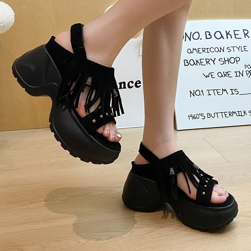 Fashion Bohemia Metal Rivet Decoration Fringe Suede Sandals Women 2025 Summer Chunky Platform Wedge Heel Sandals Casual Back Strap Shoes