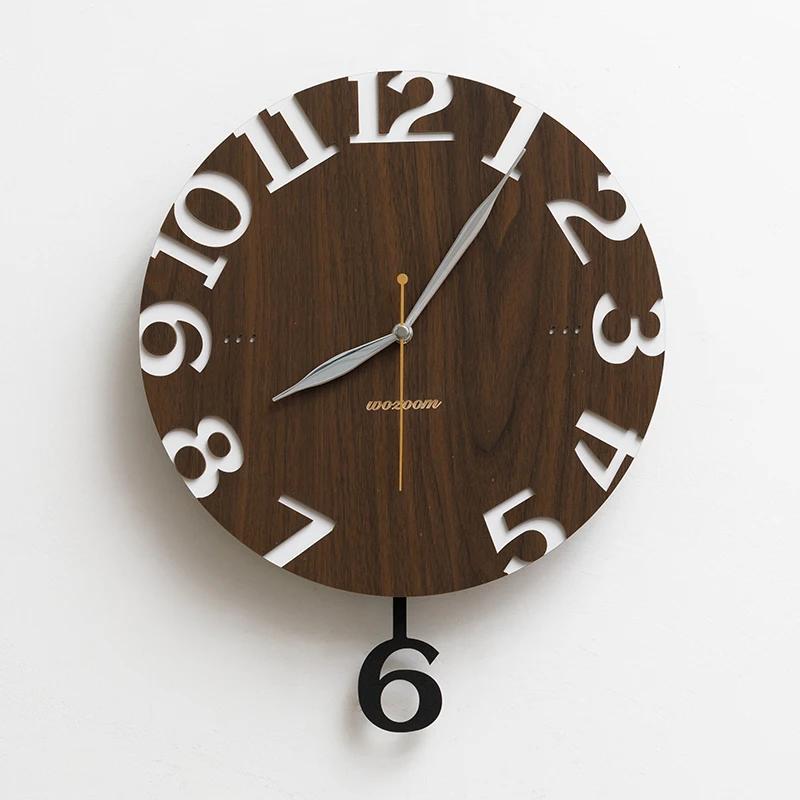 Metal Minimalist Wall Clocks Modern Aesthetic Pendulum Elegant Clock Stylish Luxury Digital Nordic Clocks Wall Silent Unique Watches Decoration