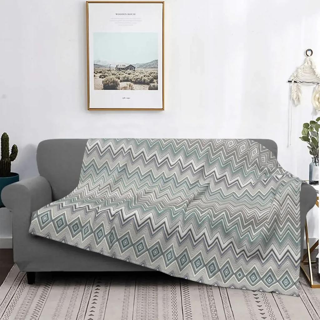 Coperte Plaid in Flanella Stile Boho Chic Moderno con Fantasia a Zigzag Traspiranti Morbide Autunnali Geometriche Multicolore per Divano Letti Bambini Adulti