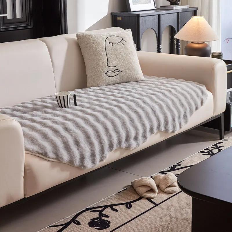Tlustý plyš z imitace králičí kožešiny Potah na pohovku Protiskluzová měkká pohovka Ručník Pohovka Potah na polštář do obývacího pokoje Moderní domácí dekorace