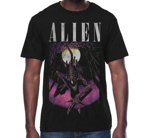 Alien Vintage Black Tshirt New XL